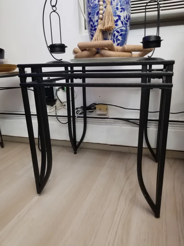 Black Metal & Glass Coffee Table image indicator(3)