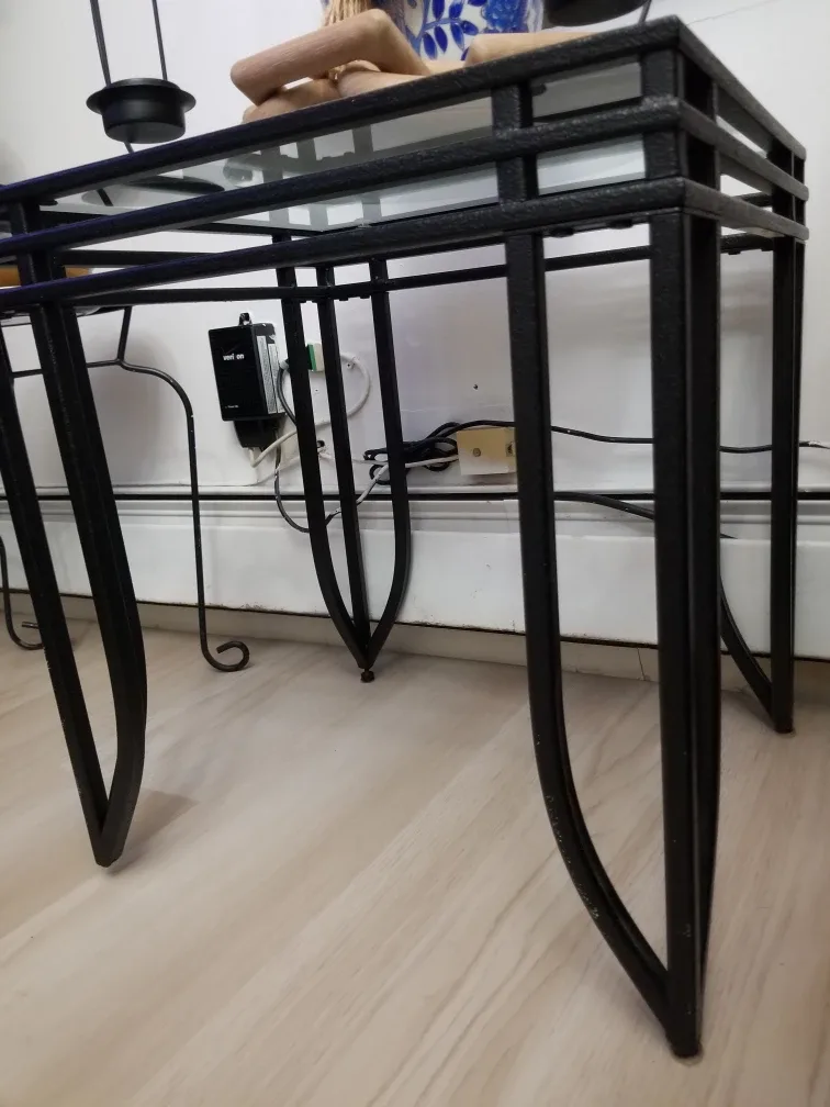 Black Metal & Glass Coffee Table image indicator(4)