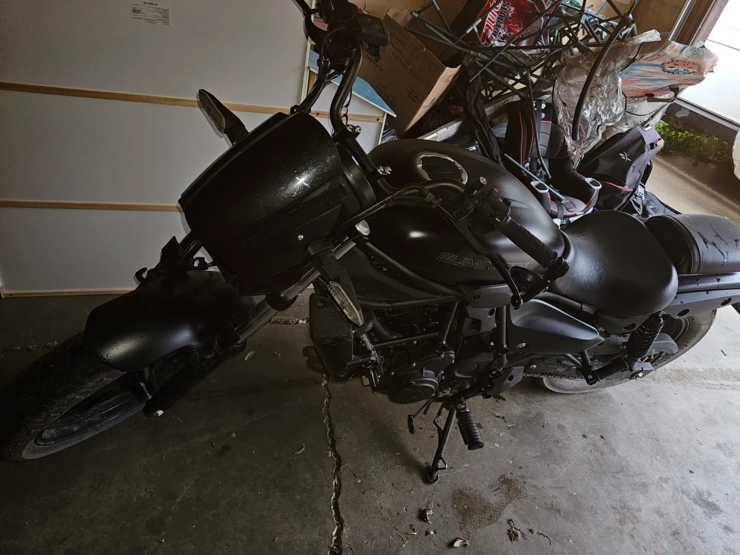 Kawasaki Eliminator Motorcycle - Black 2025 image indicator(5)