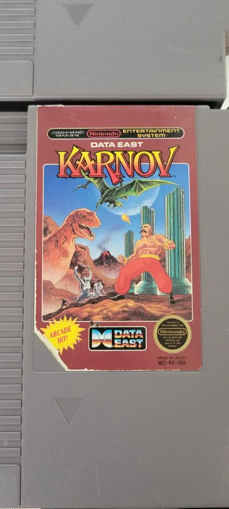 5 Nintendo NES Game Cartridges Bundle image indicator(4)