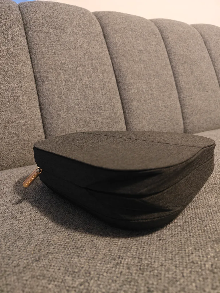 Sony WH-1000xm5 Headphones Carrying Case - Black image indicator(3)