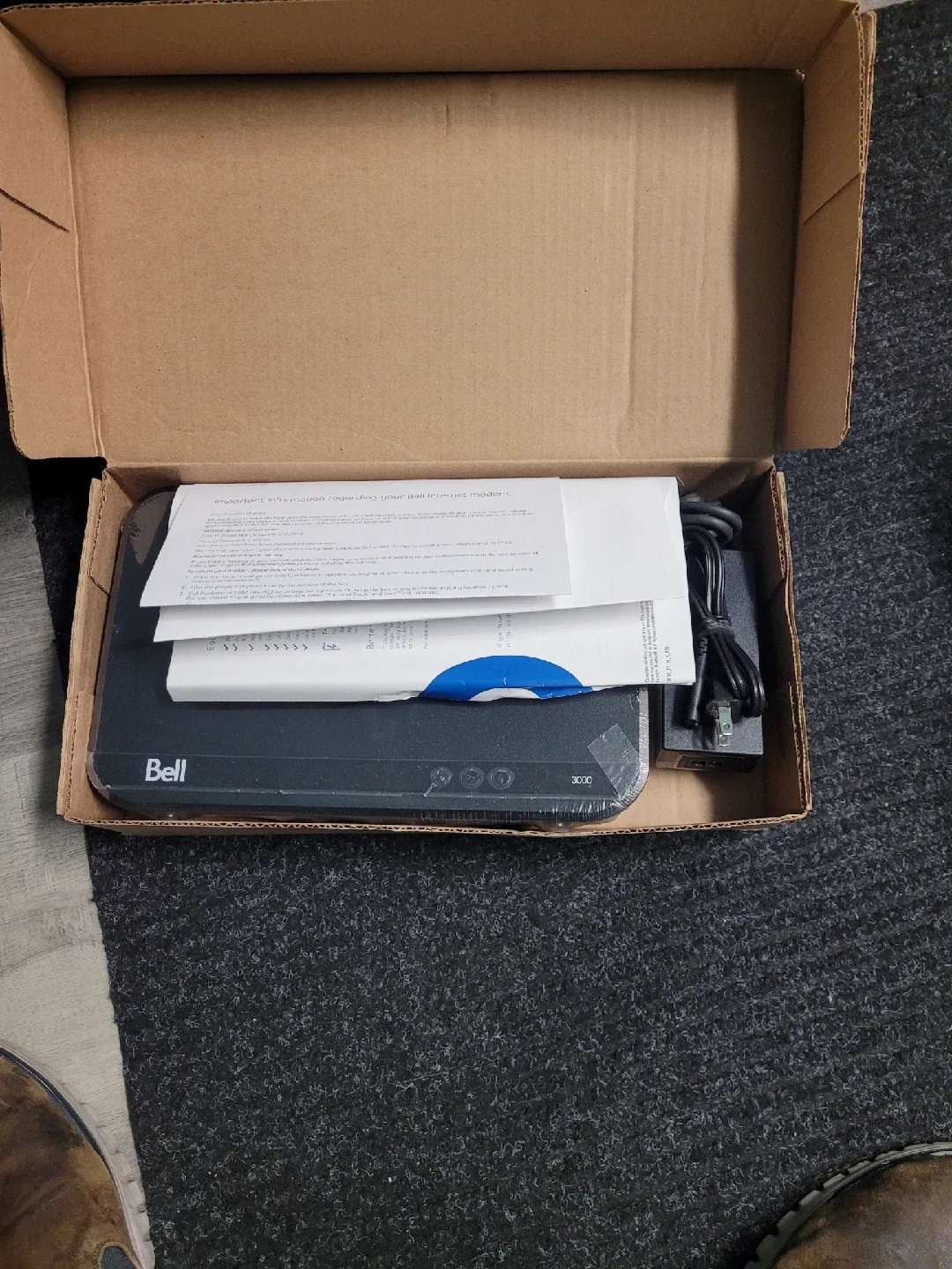 Bell 3000 Modem - Like New!