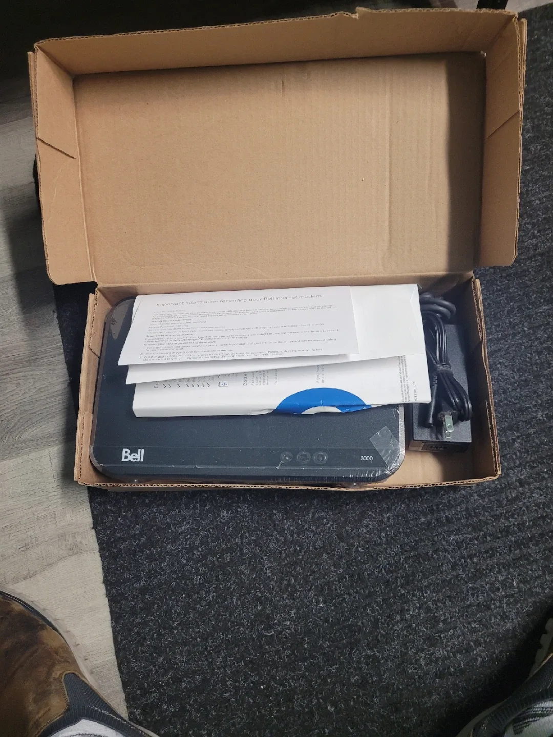 Bell 3000 Modem - Like New! image indicator(2)