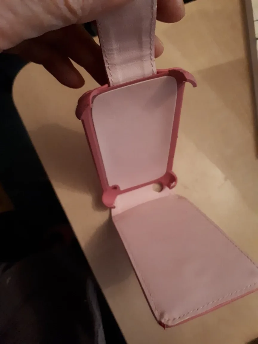 Pink Leather Phone Case🥕 image indicator(3)