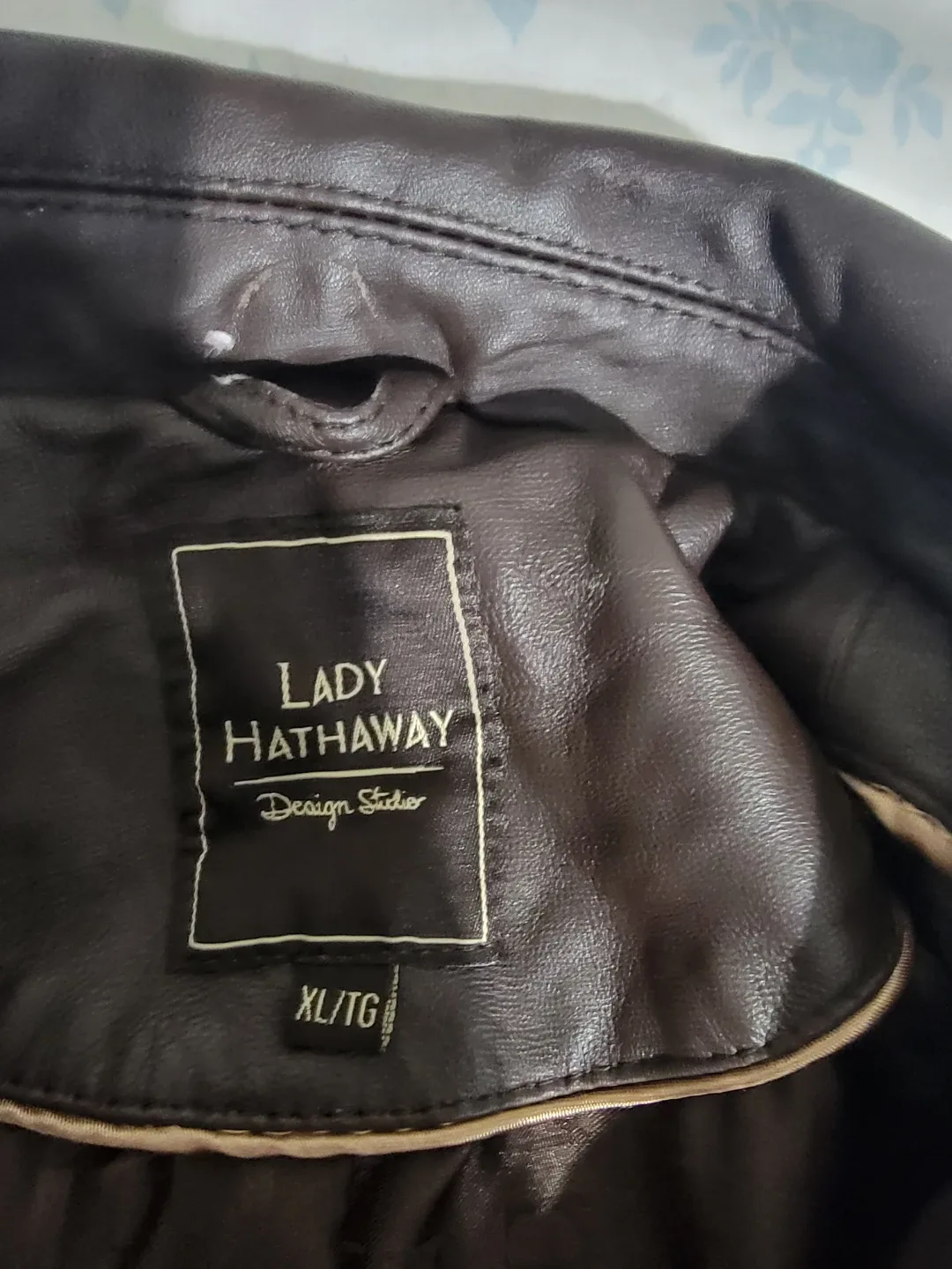 Lady Hathaway Design Leather Jacket - XL image indicator(4)