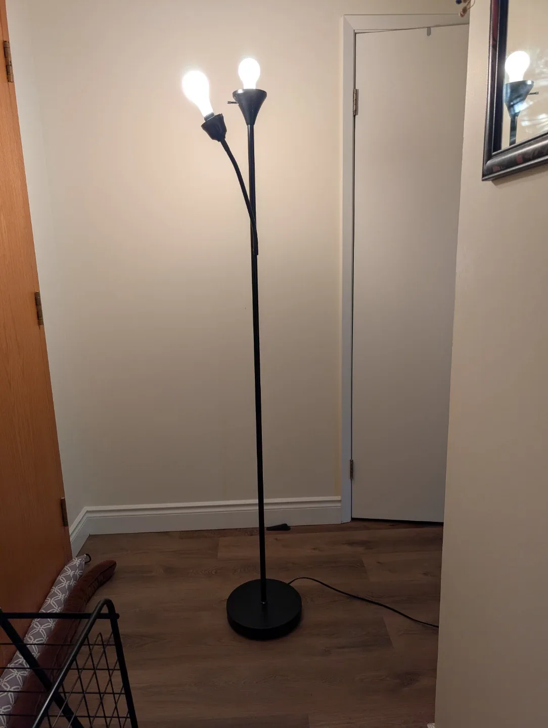 Black Floor Lamp , Must Go! $15 thumbnail
