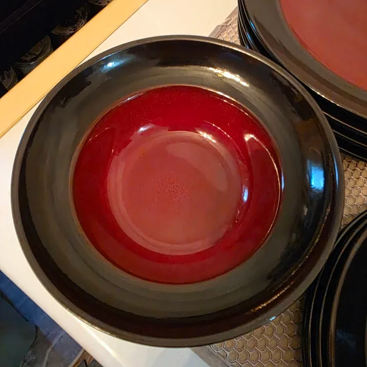 Elama Red & Black Dinnerware Set image indicator(4)