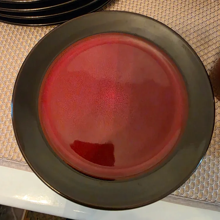 Elama Red & Black Dinnerware Set image indicator(8)