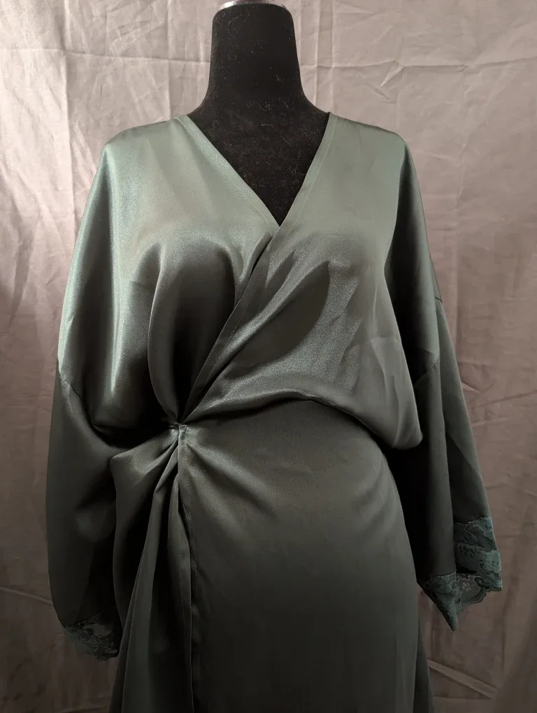 Green Satin Robe with Lace Trim La Senza