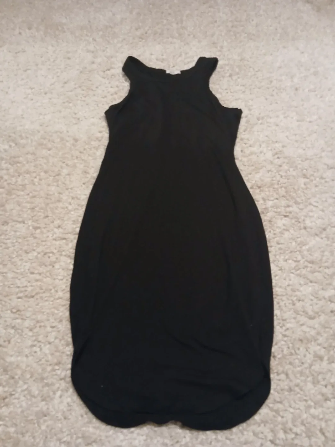 Black Sleeveless Dress