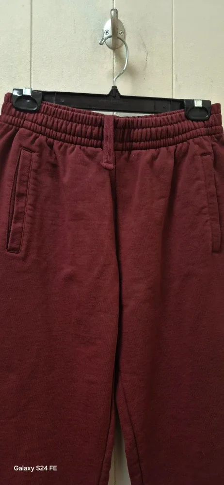 Ladies  joggers size small  but easily  fit med image indicator(4)