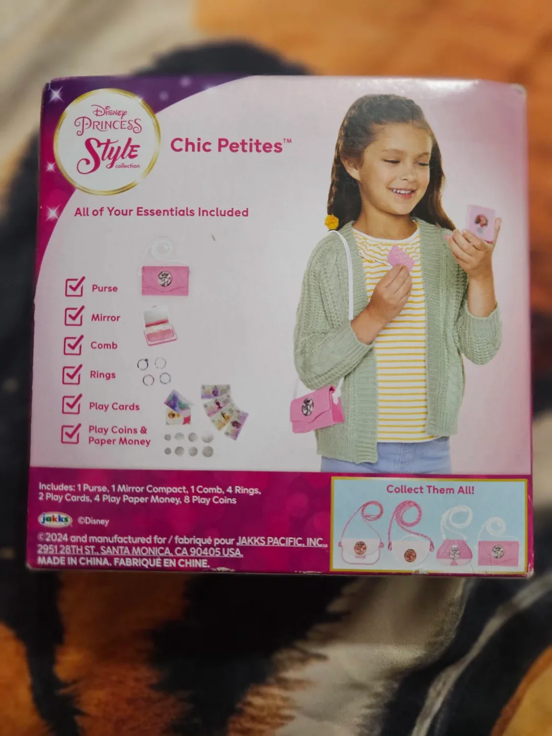 Disney Princess Style Chic Petites - New image indicator(2)