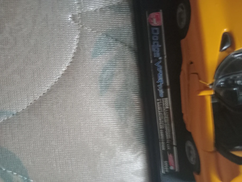 Dodge Viper RT/10 Yellow Diecast Model Car - photo 5