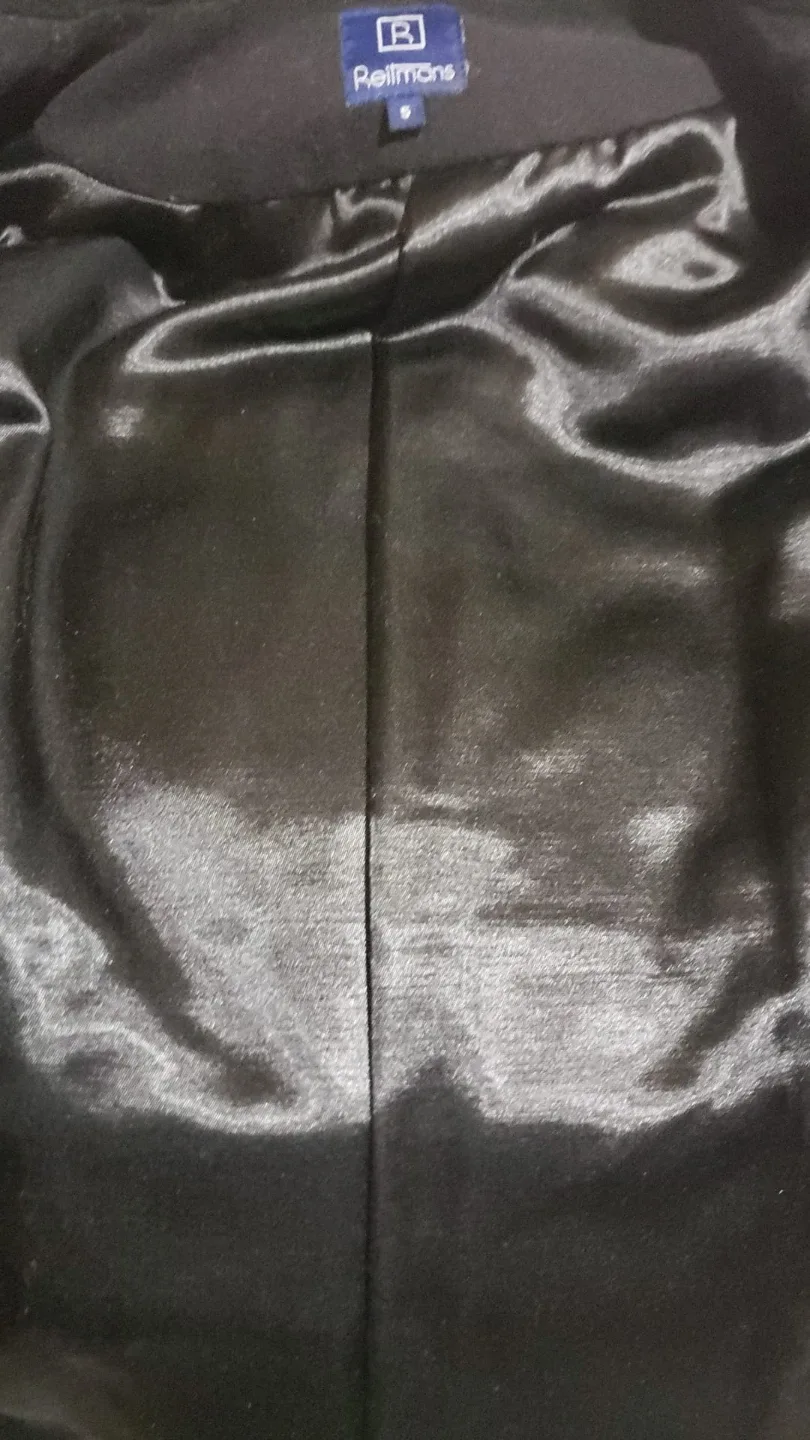 Black Wool Coat - S/M image indicator(4)