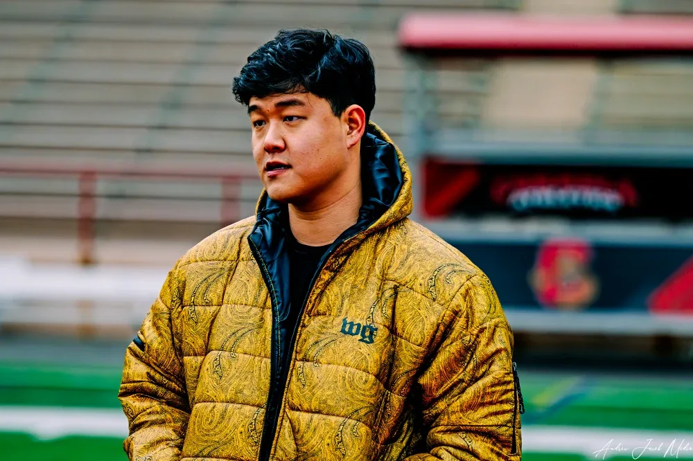 Wear Grace Gold Jacket image indicator(2)