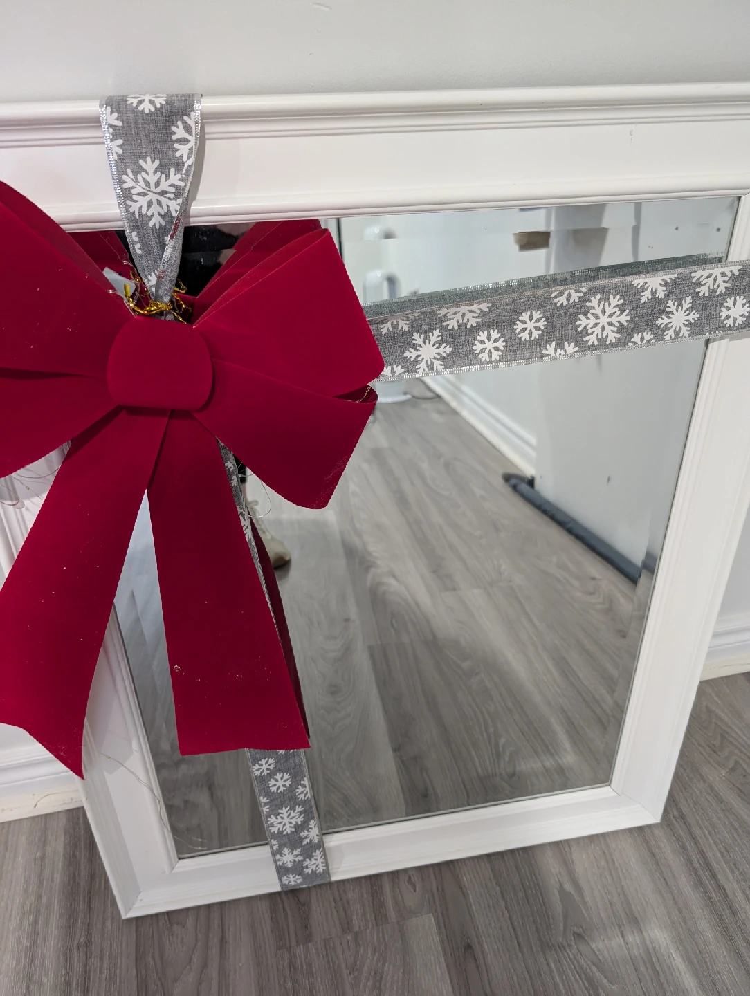 Decorated White Framed Mirror with Bow