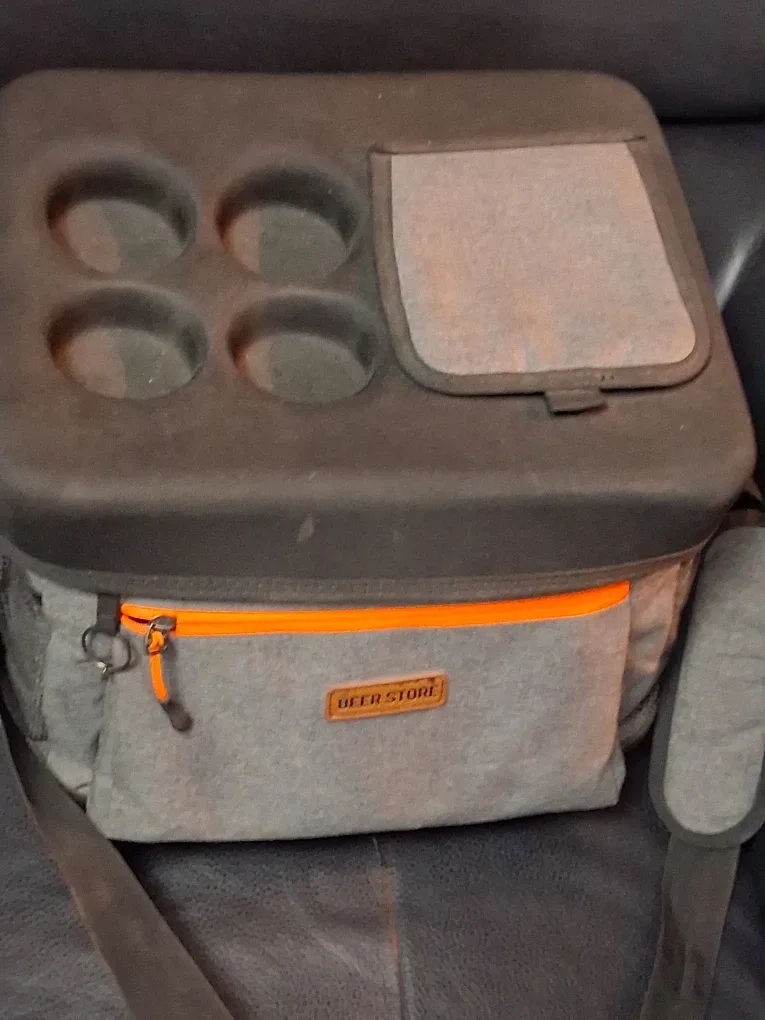 Beer Store Cooler Bag
