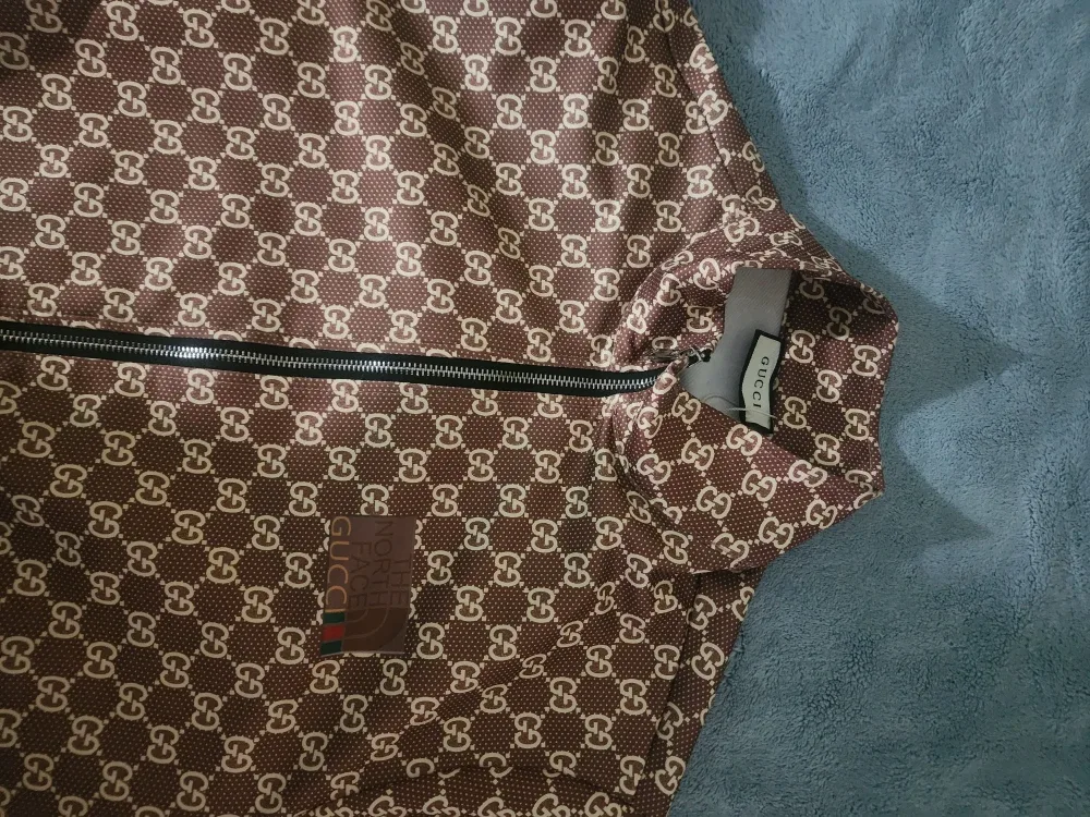 Gucci The North Face colab Tracksuit image indicator(5)