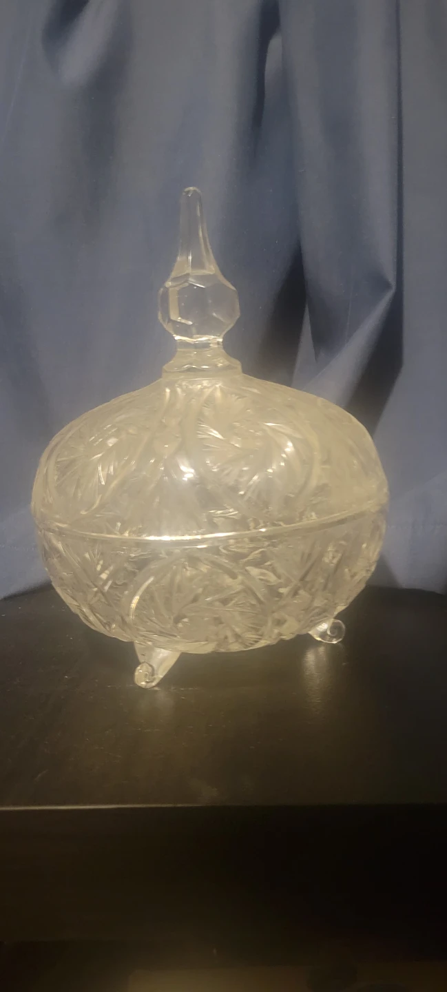 Vintage Crystal Candy Dish with Lid🥕