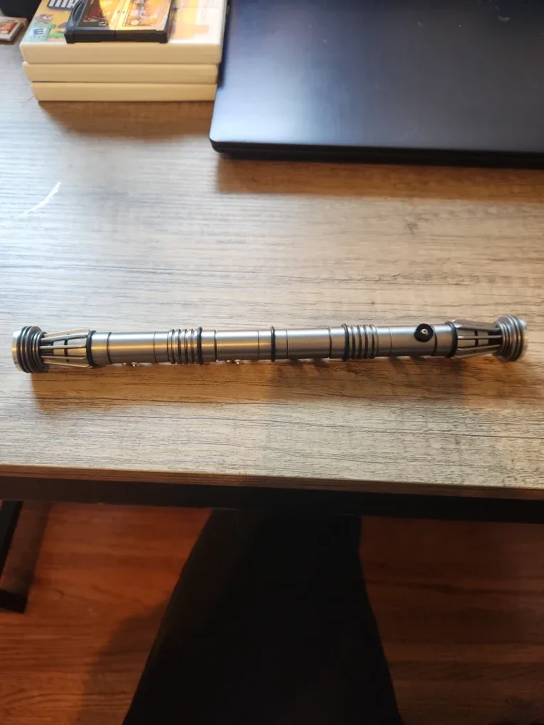 Darth Maul Lightsaber .45 Scaled Replica image indicator(2)