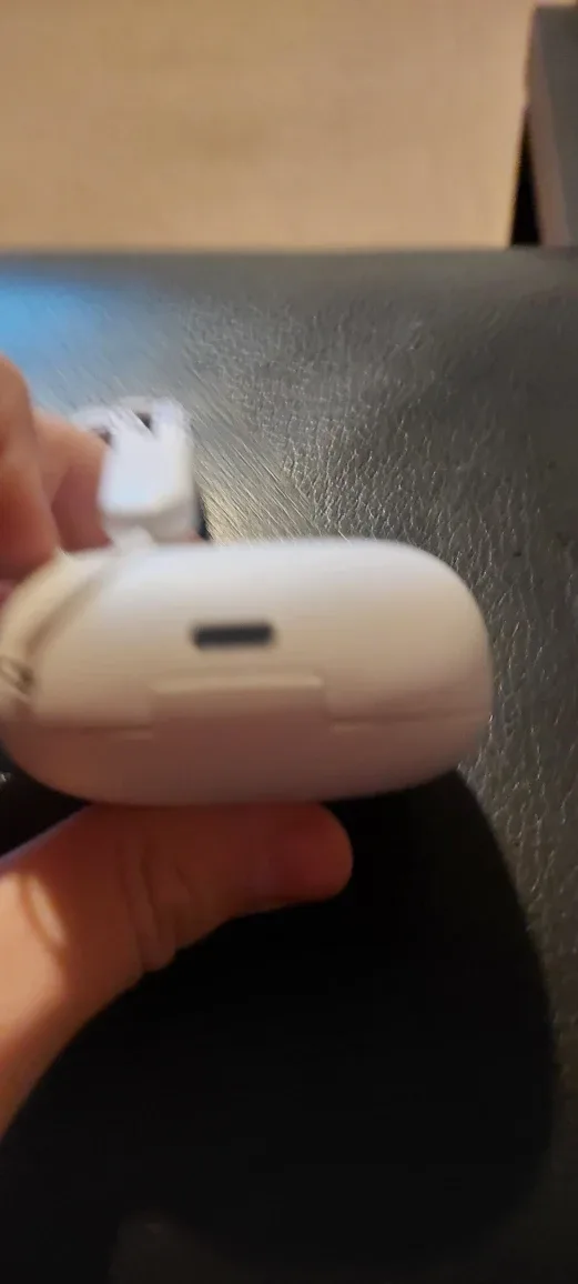 EarFun Free Pro 3 Wireless Earbuds - White image indicator(3)