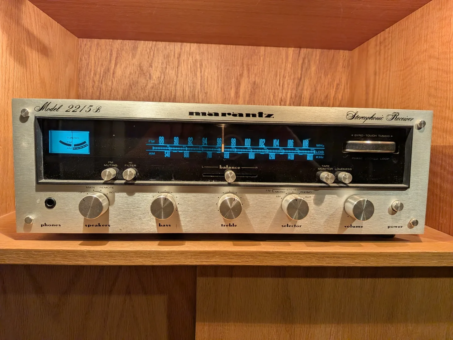 Marantz Model 2215B Stereophonic Receiver thumbnail