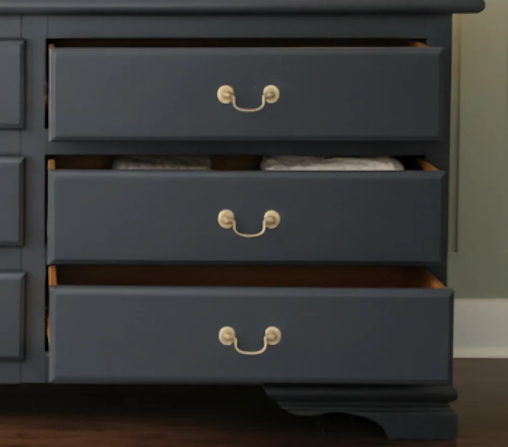 Dresser with Gold Handles image indicator(2)