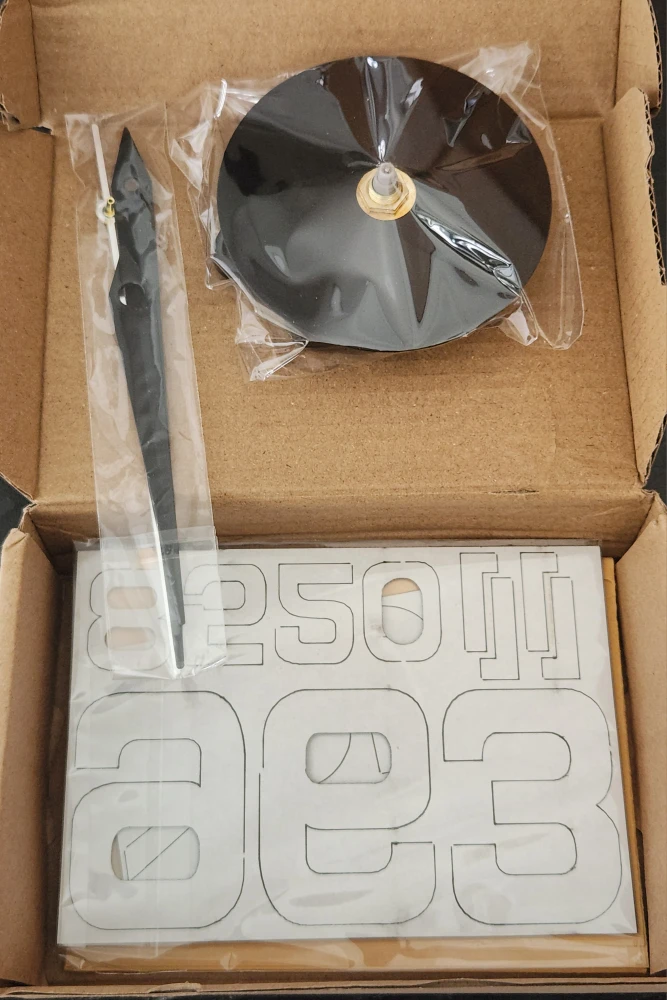 DIY Large Wall Clock Stick On - New in Box - photo 3