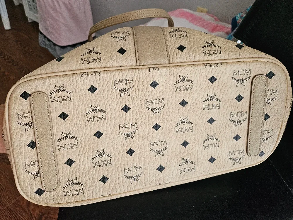 MCM Tote Bag image indicator(3)