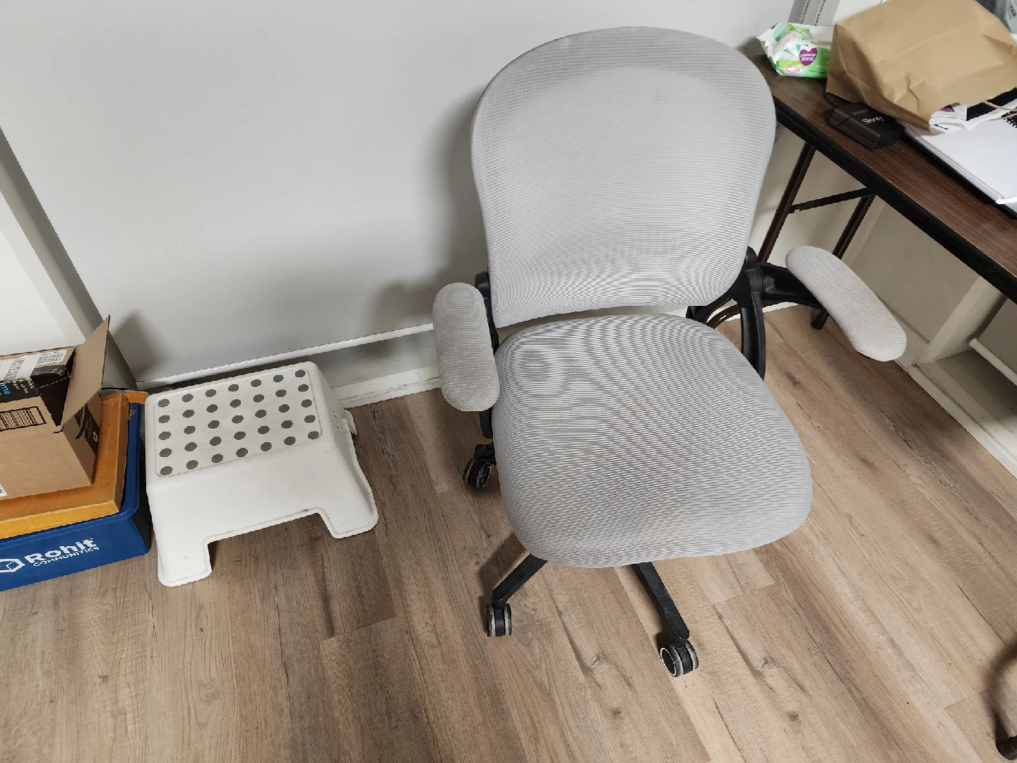 Office Chair - Grey