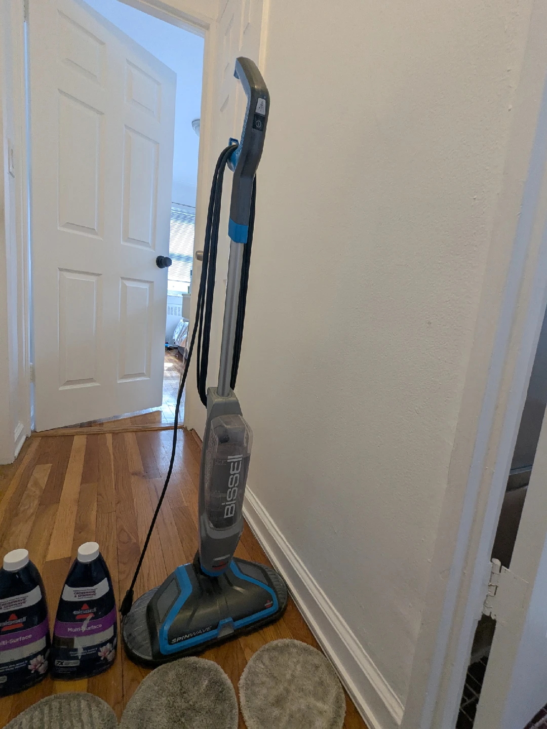 Bissell Crosswave Spinwave Floor Cleaner + Pads - photo 4