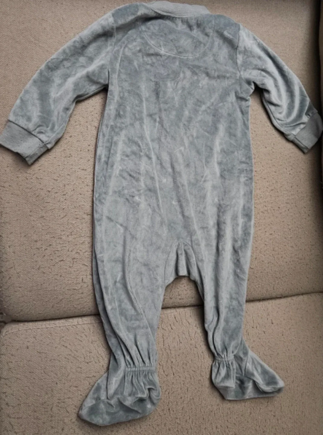 Nike 9M Grey Baby Onesie image indicator(3)