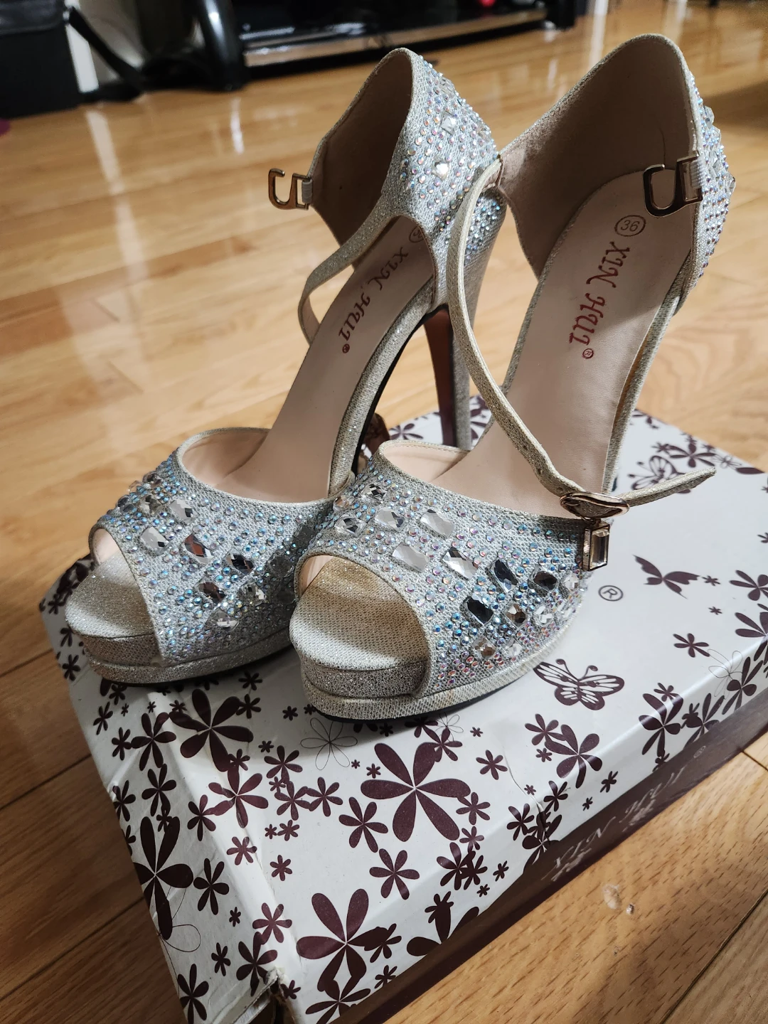 Rhinestone Heels - photo 2