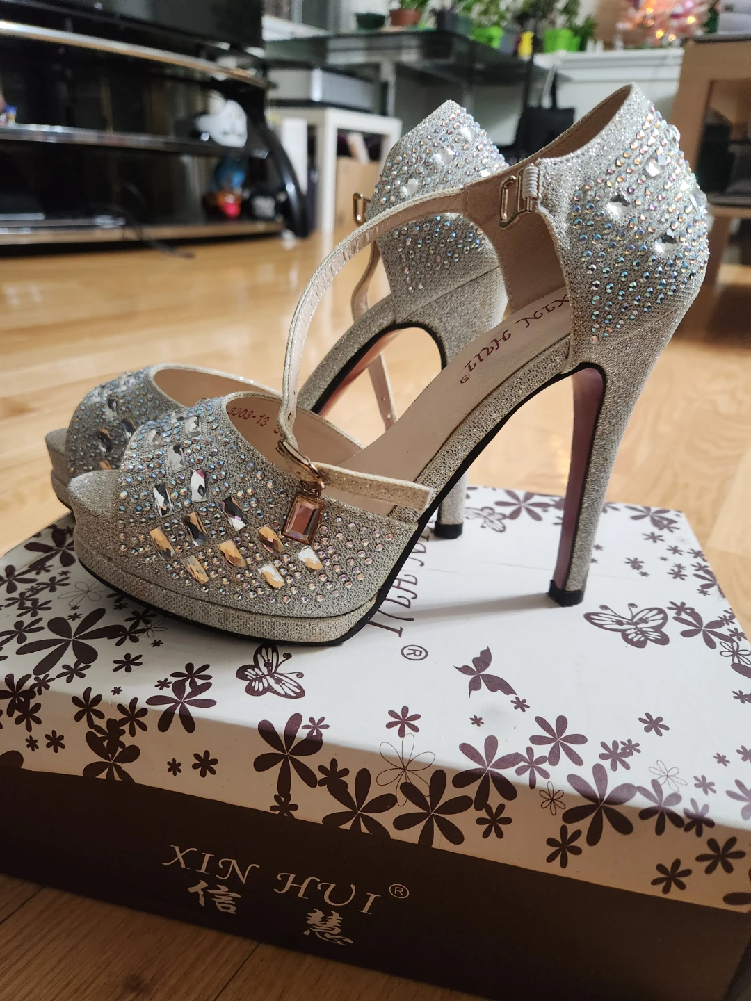 Rhinestone Heels - photo 3
