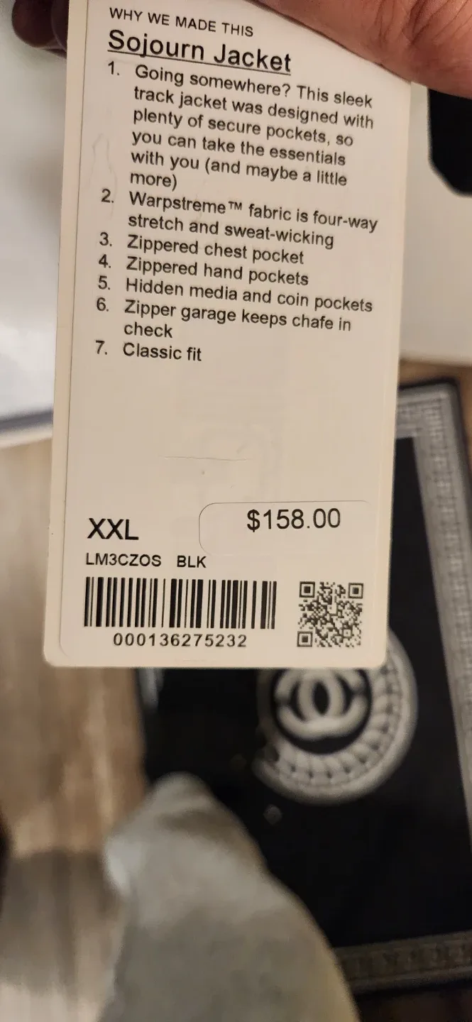 Lululemon Sojourn Jacket - XXL image indicator(3)