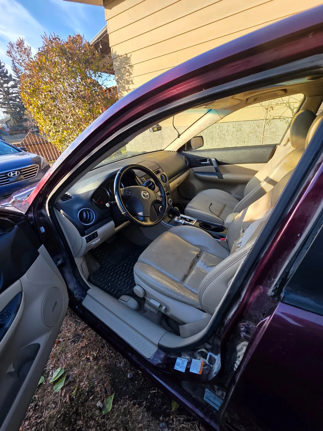 Mazda 6 Maroon Sedan image indicator(7)