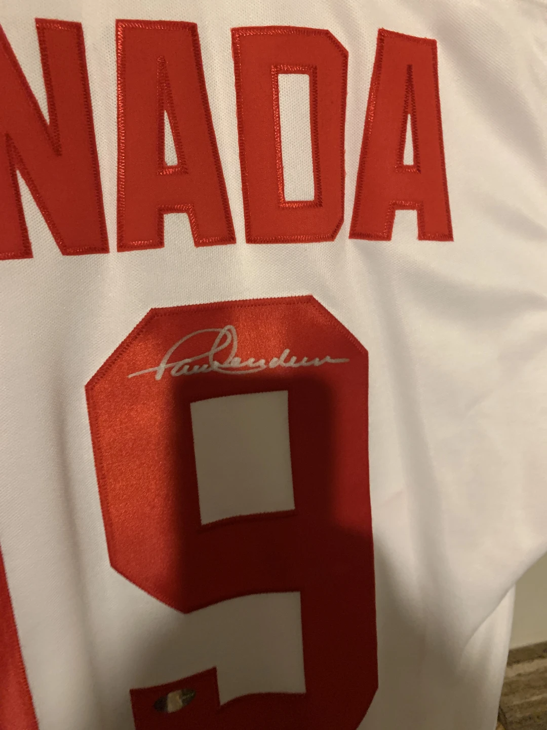 Autographed Team Canada 1972  Paul Henderson Hockey Jersey - photo 2