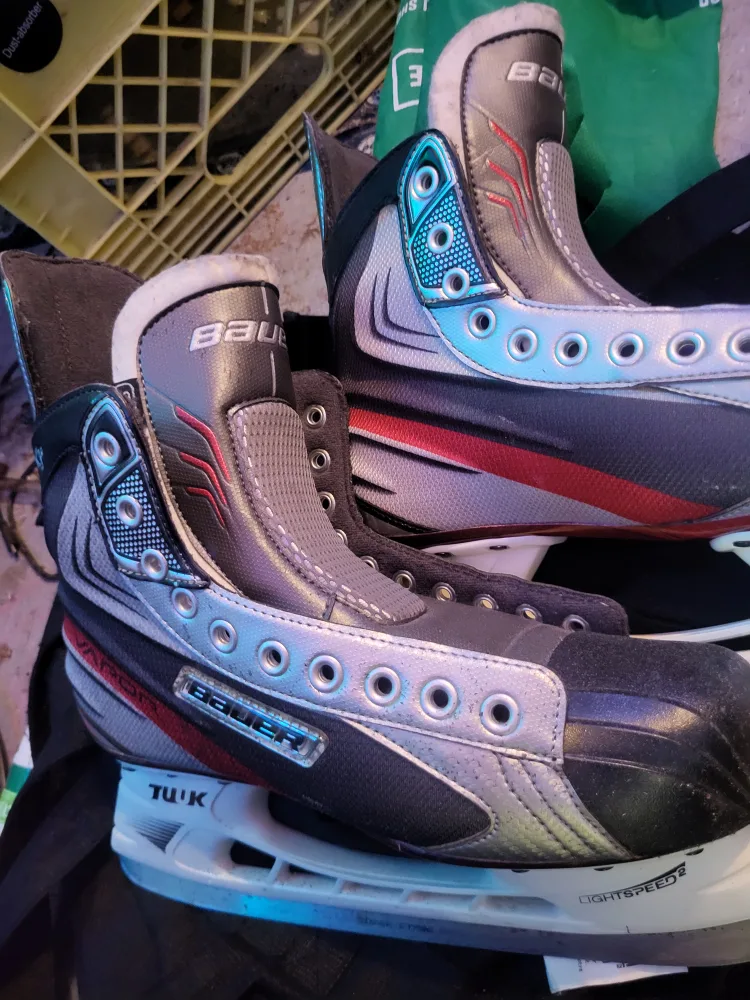 Bauer Vapor X3.0 Ice Hockey Skates - Size 8.5 image indicator(2)