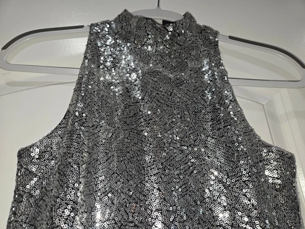 ELLE RW&CO Sequin Dress - Size XXS image indicator(4)