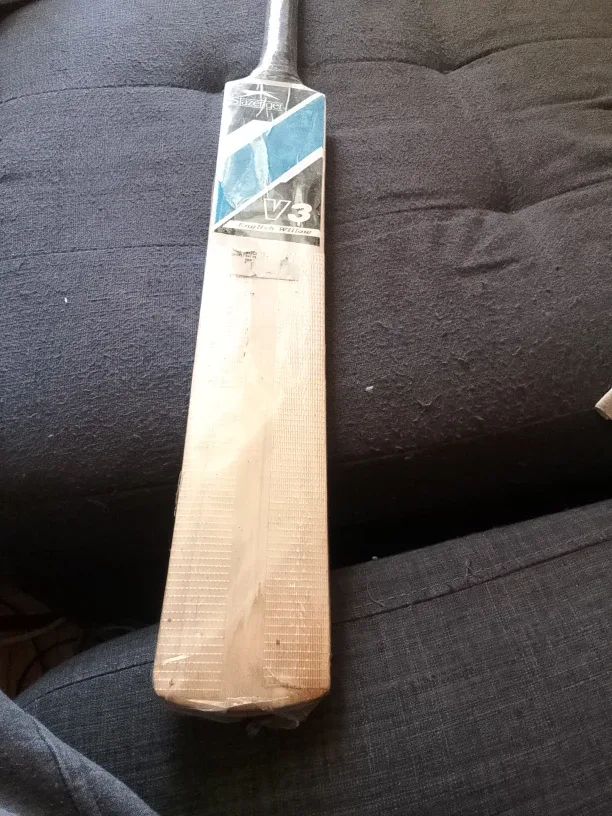 Slazenger V3 English Willow Cricket Bat image indicator(5)