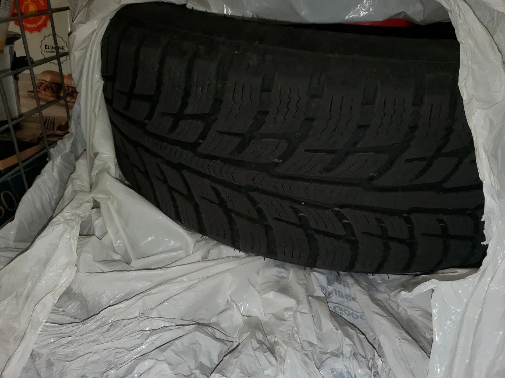 Goodrich Winter T/A 205/55R16 Tires with rims image indicator(6)