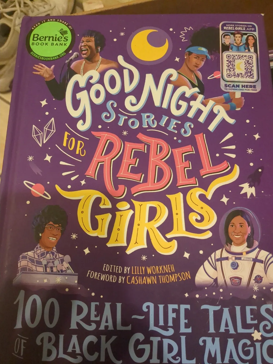 Assorted box of books image indicator(3)