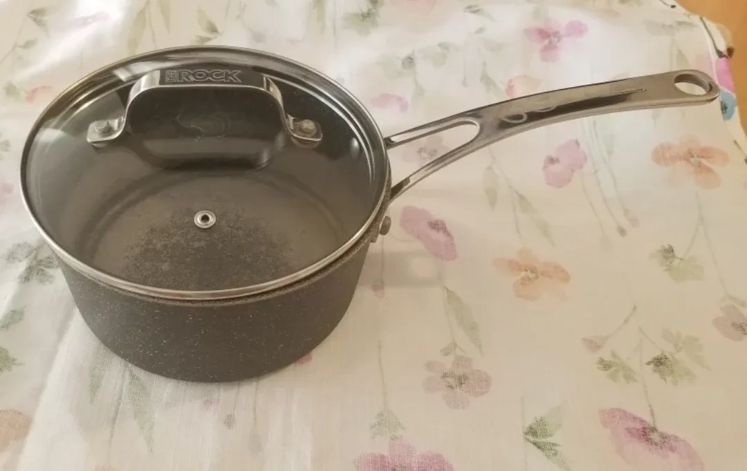 ROCK saucepan with Glass Lid