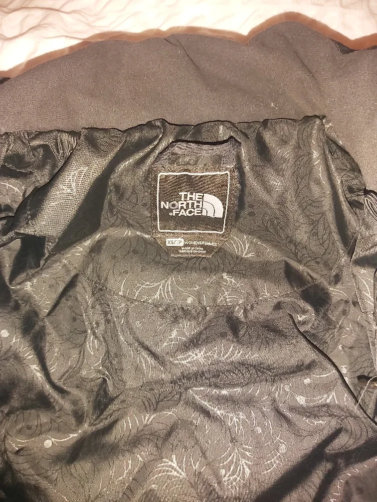 The North Face Puffer Jacket XS image indicator(3)
