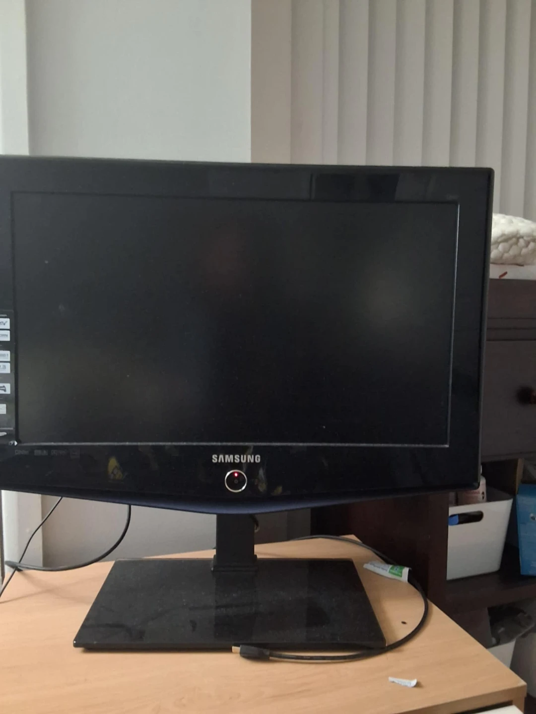 Free Samsung LCD TV - photo 2