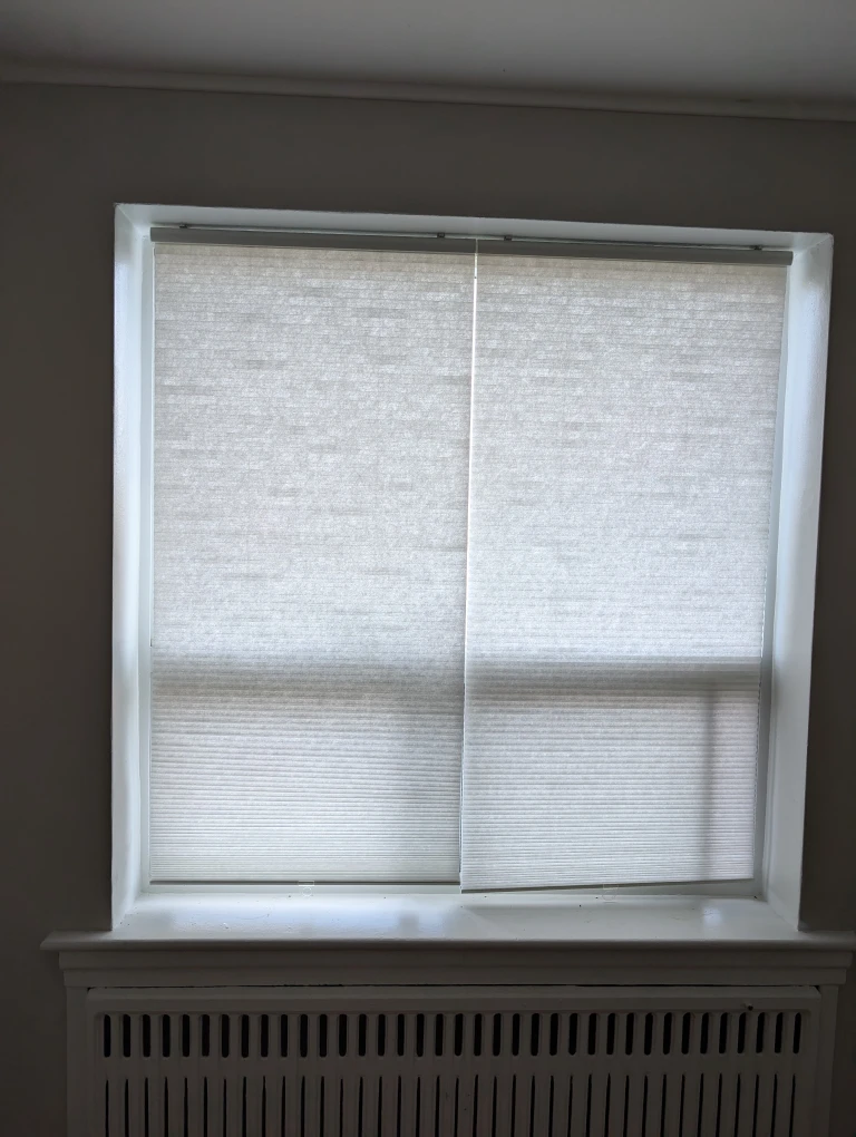 IKEA Hoppvals window Blinds - Grey & White - photo 3