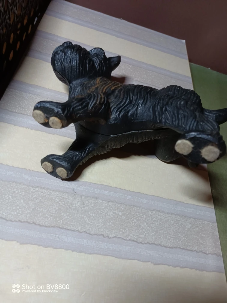 Vintage Cast Iron Scottie Dog Figurine - photo 4