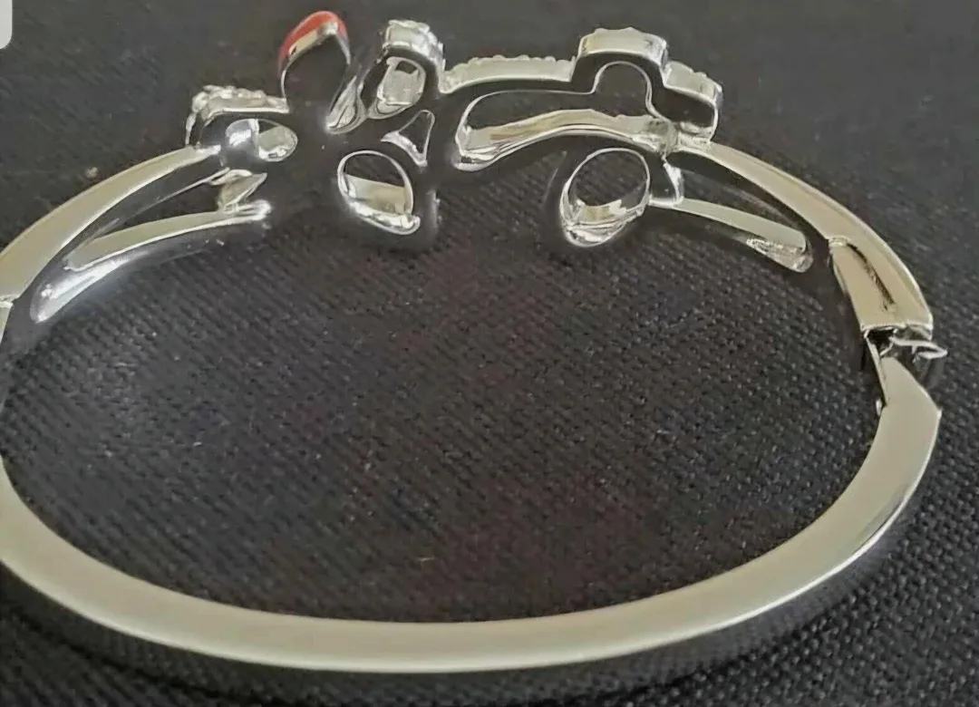 Swarovski Bangle Bracelet image indicator(3)