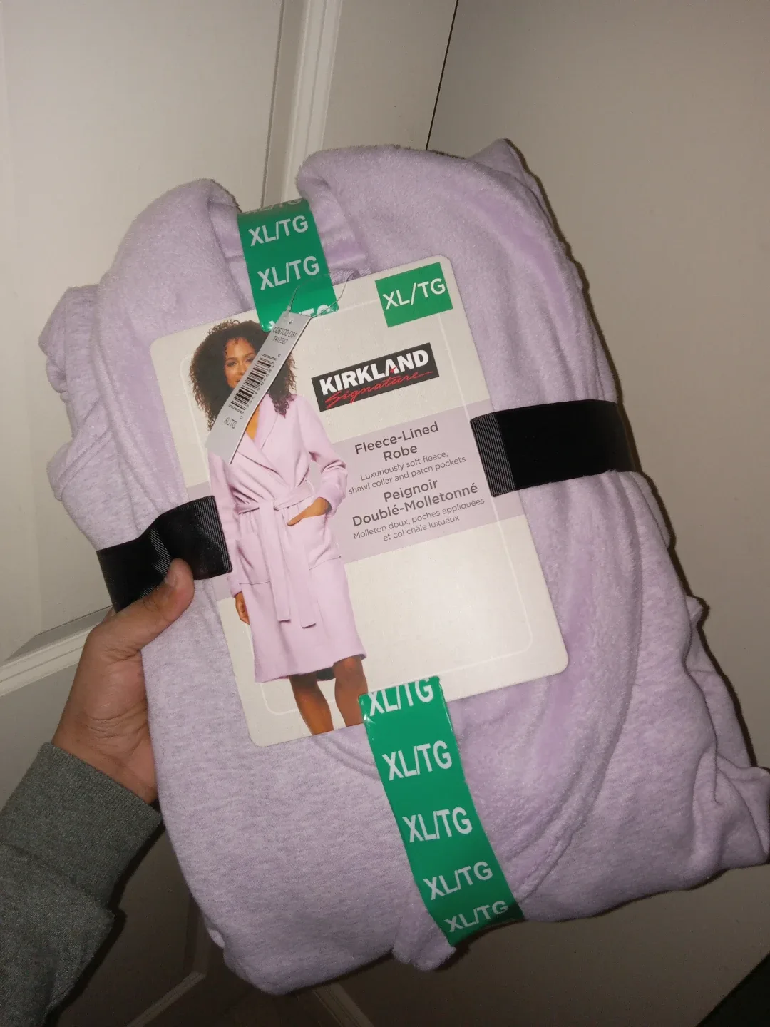 New Kirkland Fleece-Lined Robe, XL/TG image indicator(2)