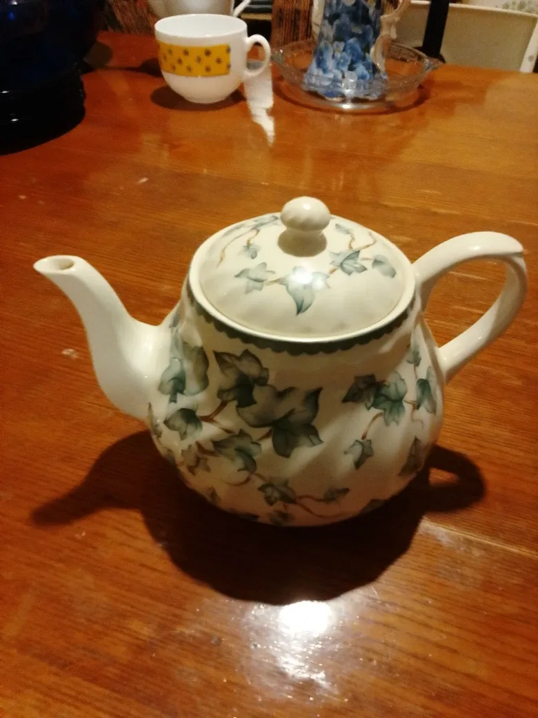 Vintage Floral Teapot